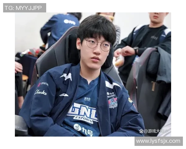 2026电竞新闻LNG战队在精英赛中以96分稳居积分榜首位展现强劲实力 2026电竞新闻LNG战队在精英赛中以96分稳居积分榜首位展现强劲实力